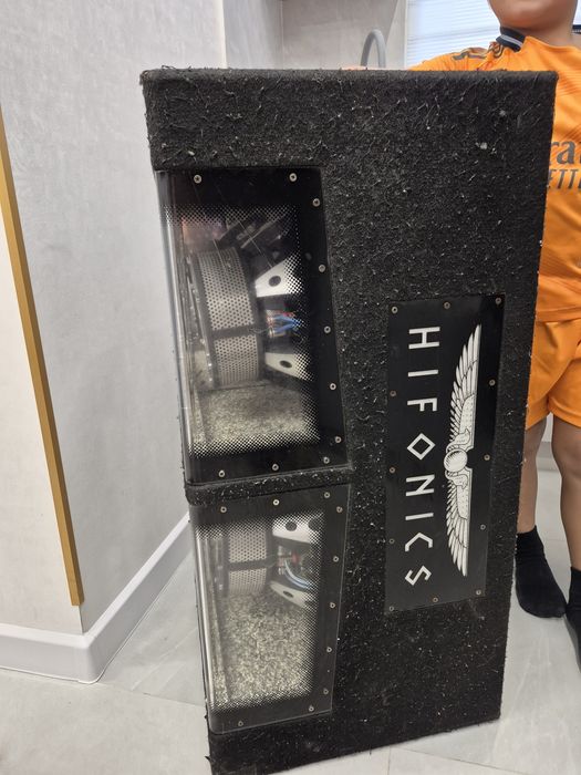 Сабуфер мощный  срочно