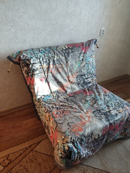 Мебель в квартиру.