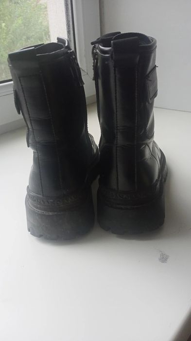 Продаю сапоги на осень