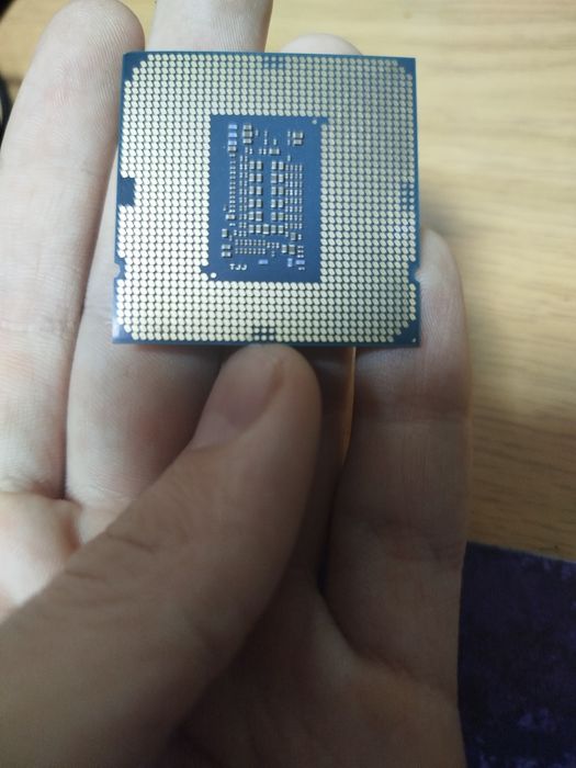 I3-10100 (с дефектом)