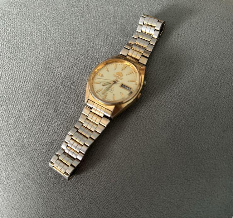 Часовник ORIENT