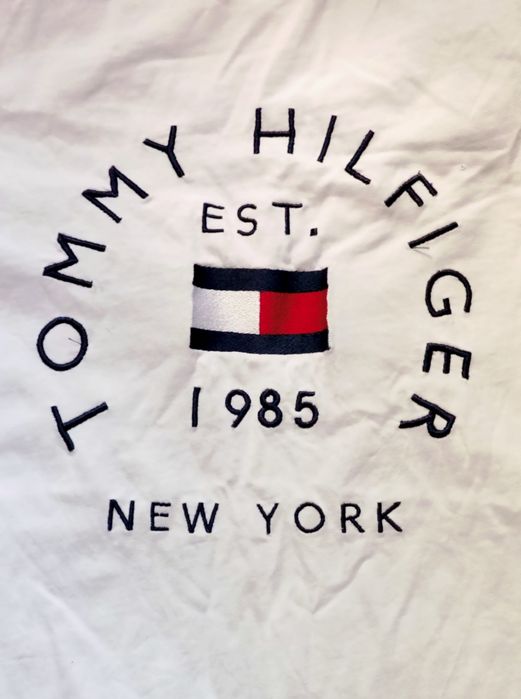 Tricouri Tommy Hilfiger