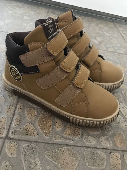 Намалени!Детски маратонки -оригинални