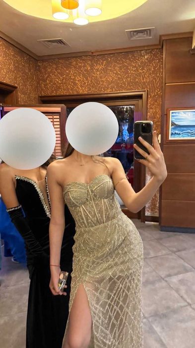 Бална рокля златист цвят