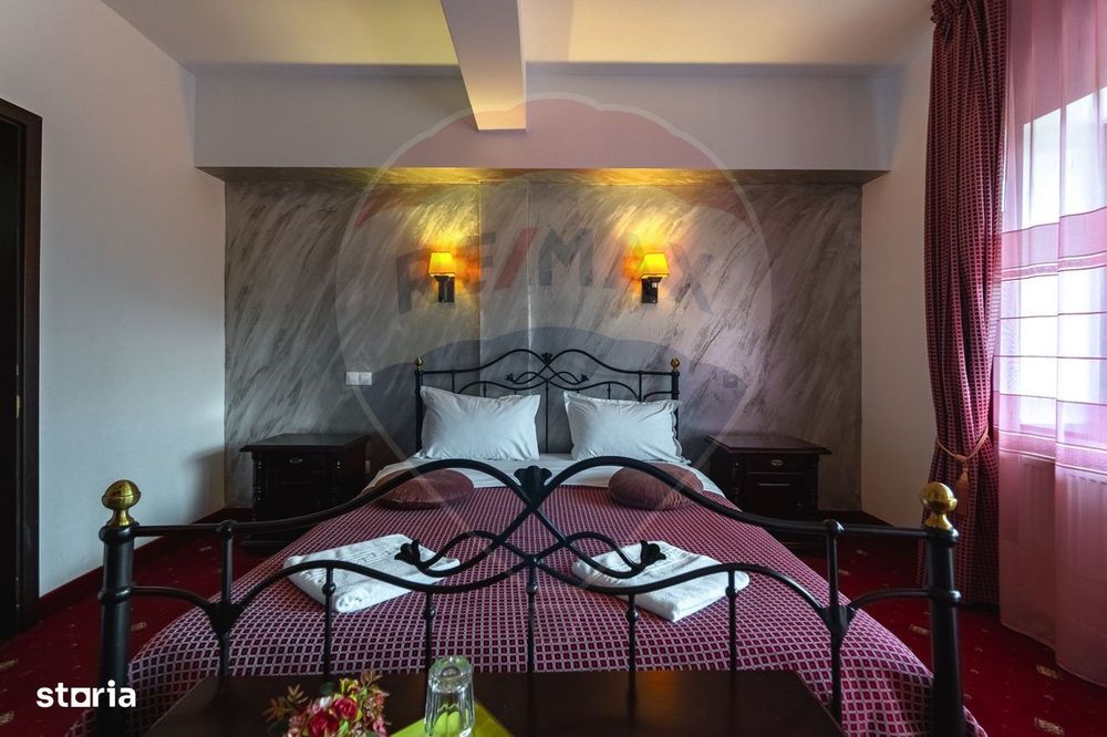 Hotel / Pensiune cu 30 camere de vanzare| Sala Evenimente| BRASOV