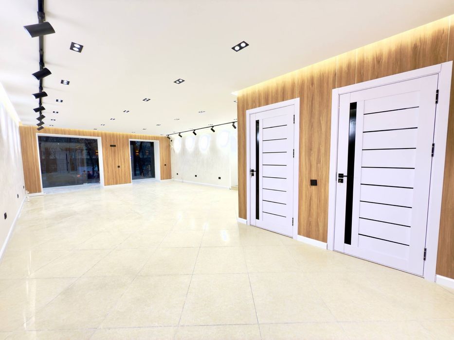 Фархадский 23квартал нежилое помещение 90кв.м первая линия срочно