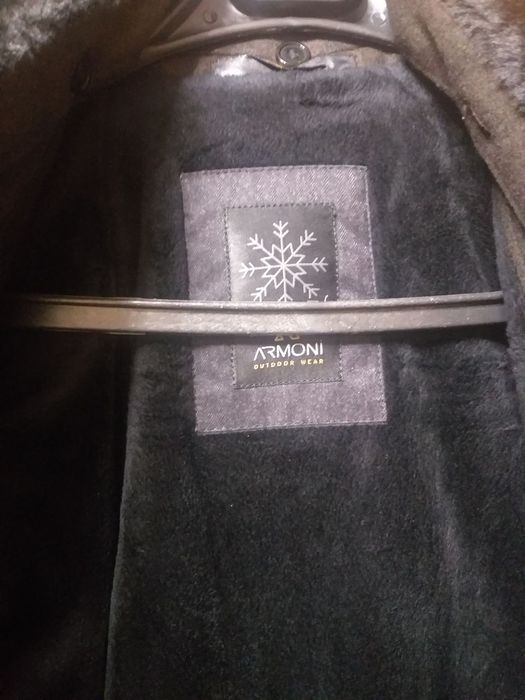 Palto erkaklarniki yangi