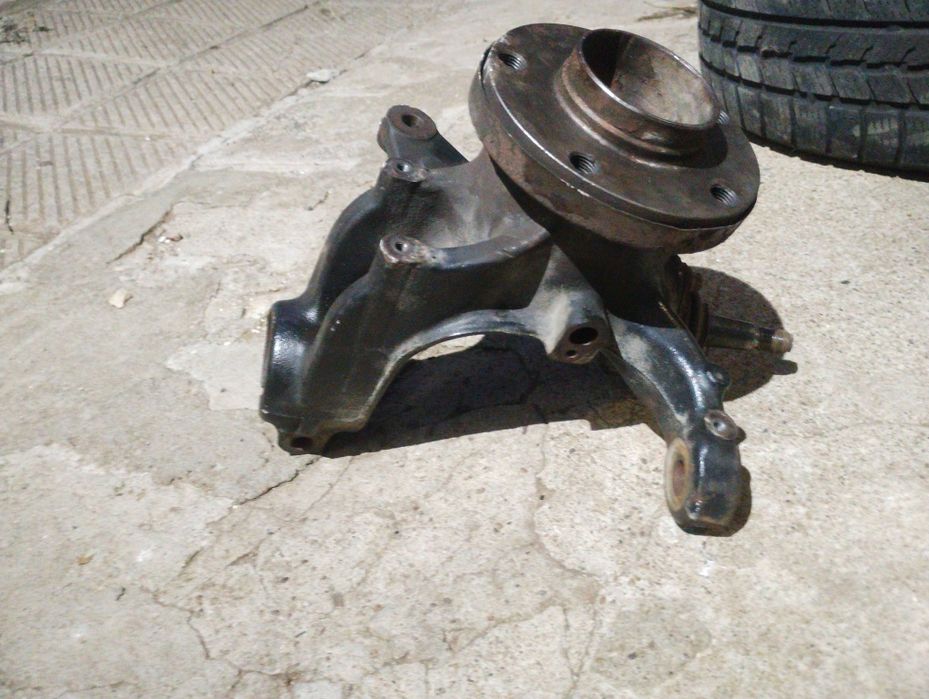 Х3 Е83 преден ляв шенкел