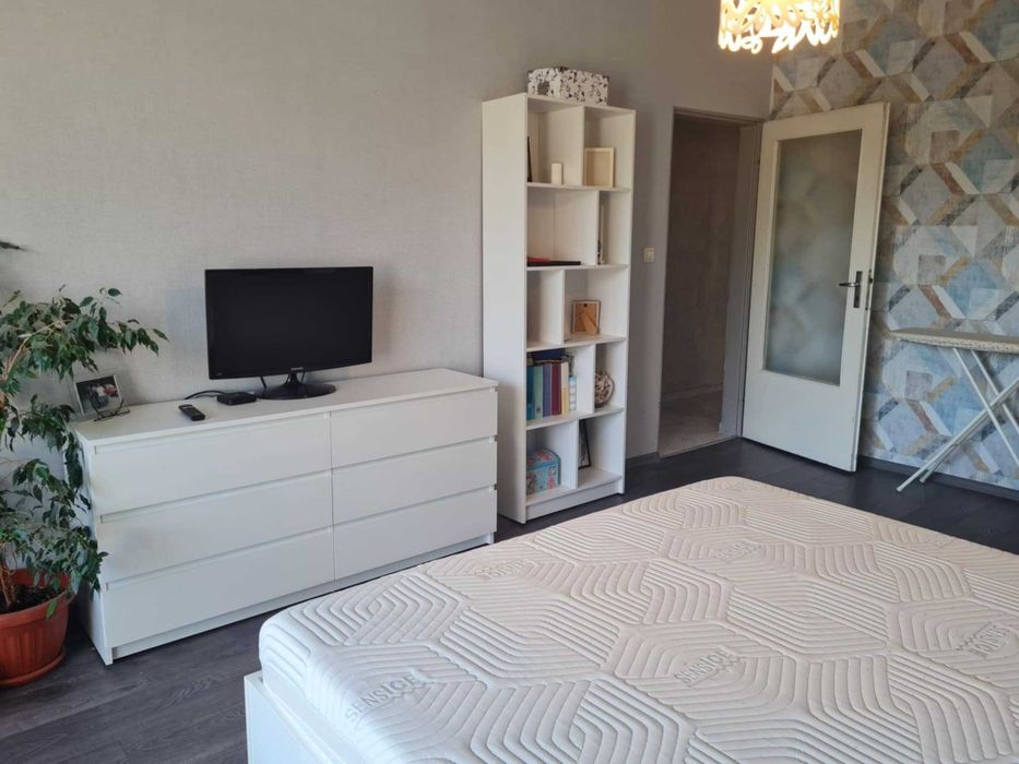 Дава се под наем Двустаен апартамент в Плевен, Сторгозия - 62 кв.м за 295.8 € - Снимка #6