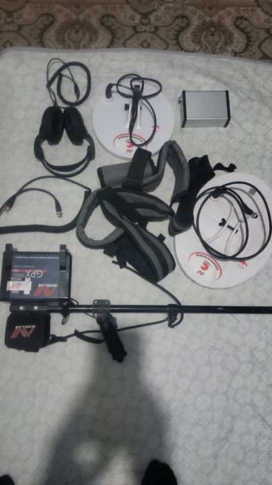 Металоискатель GPX 5000