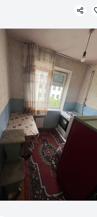 Бухоро щахар марказида 1  хонали КВ крити йонида кодак паварот