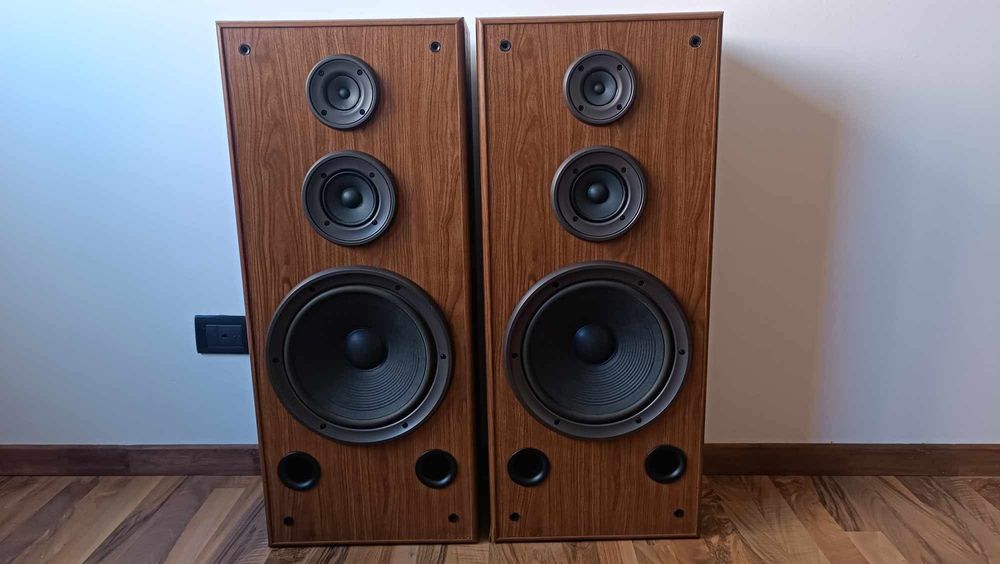 Technics SB-A35 трилентови тонколони