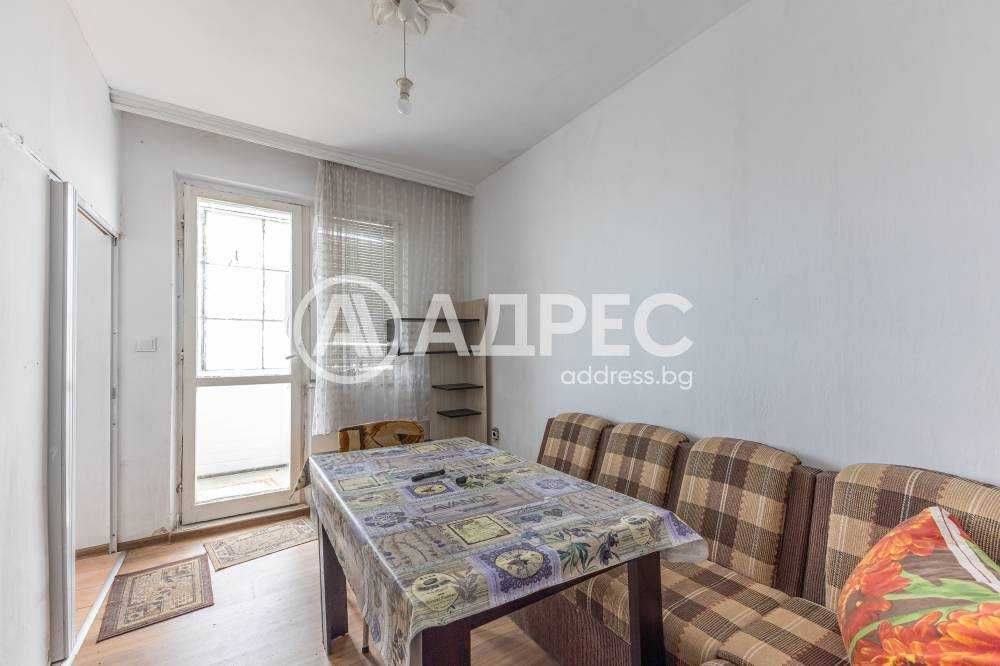 Продава се Тристаен апартамент в Варна, Възраждане 1 - 90 кв.м за 1612 €/кв.м - Снимка #1
