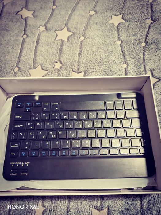 Продаю, планшет купили но не пользовались