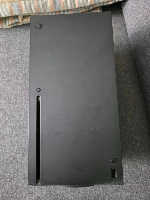 Vand Xbox series X defect / piese