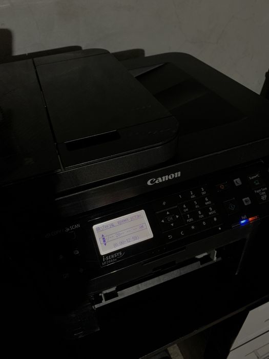 Canon MF244dw принтер