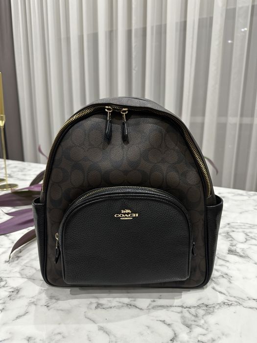 Продам кожаный рюкзак COACH