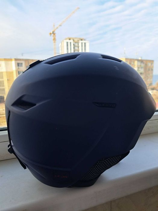 Фирменный шлем продам