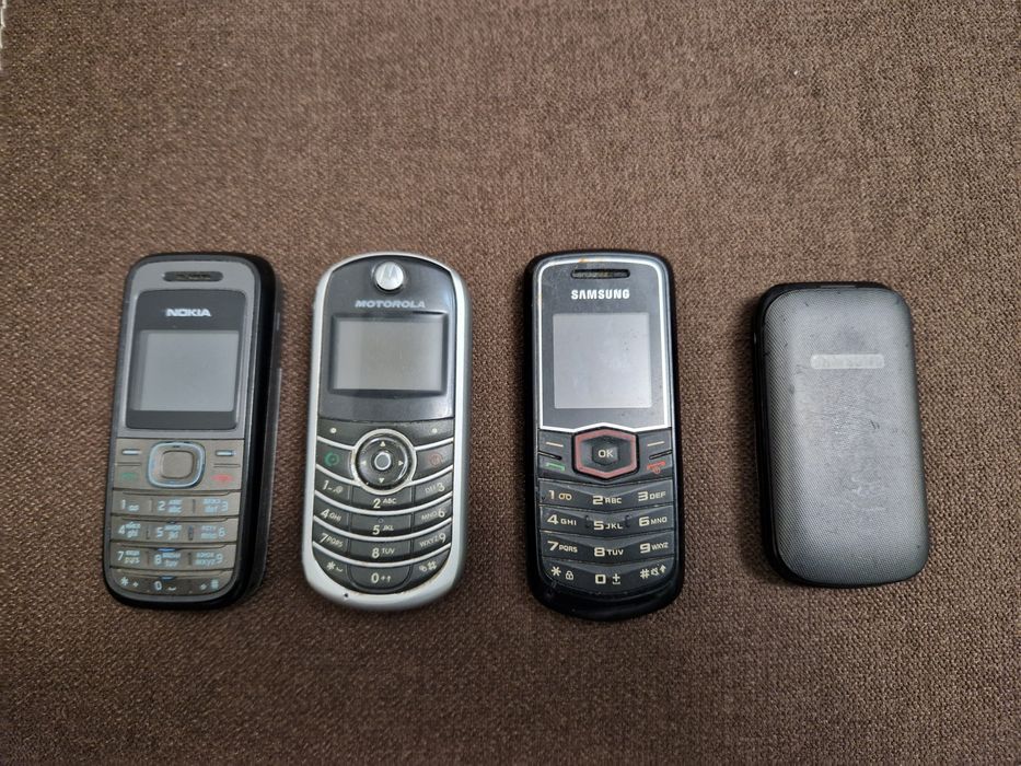 Стари мобилни телефони
