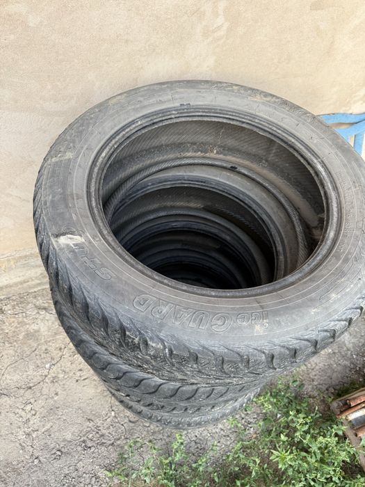 Продам шины срочно
