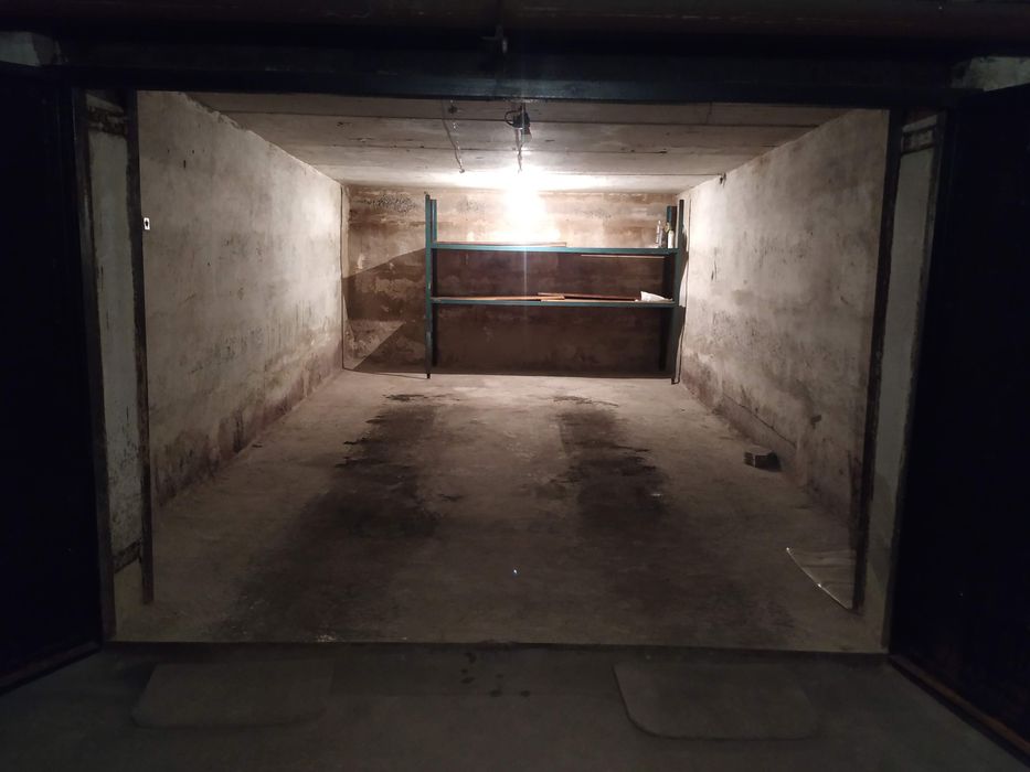 Продам капитальный гараж