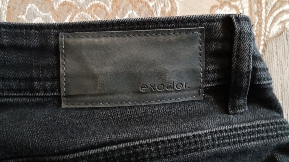 Продаю кастомные джинсы