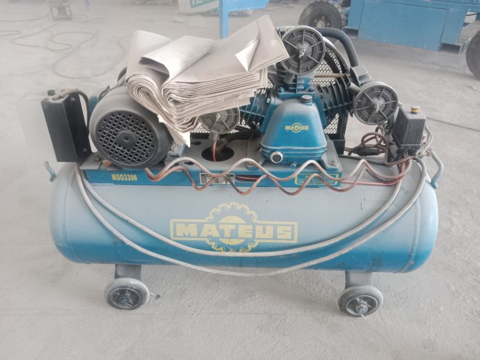 Компрессор буу рабочом состояние