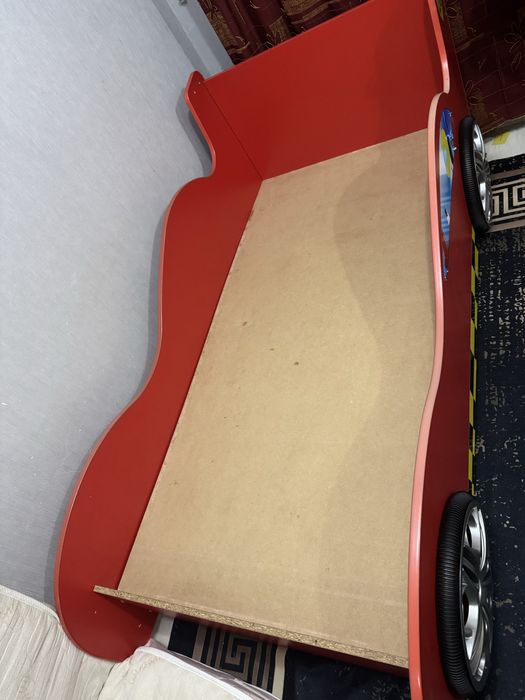 Продам детскую кровать