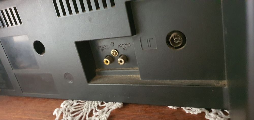 Телевизори Philips, KTN и Sharp