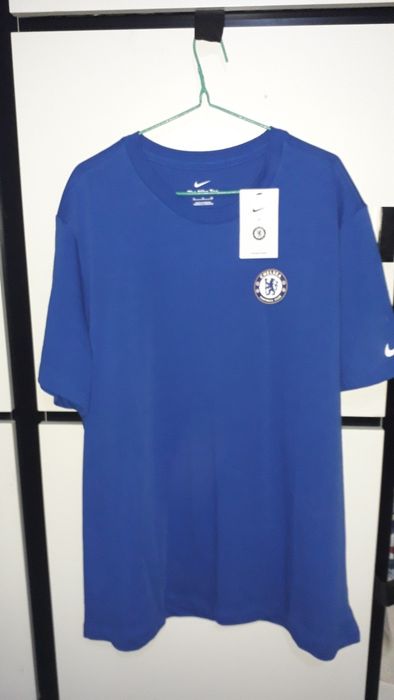 Tricou barbatesc