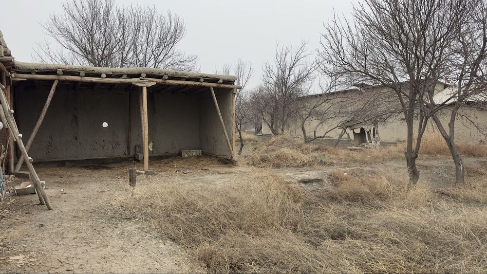 Участок, Ховли, Участка,