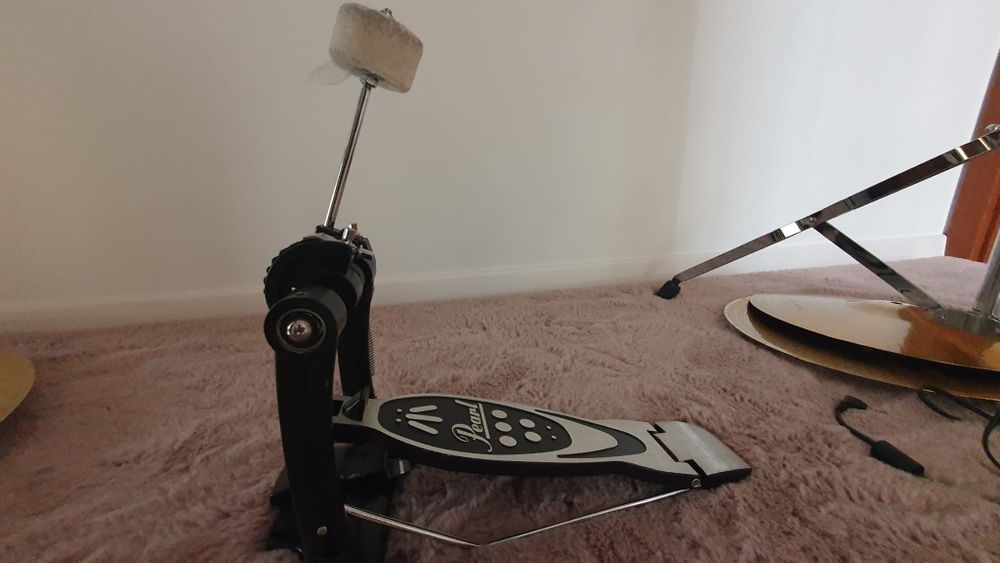 Pedala profesionala Pearl tobe