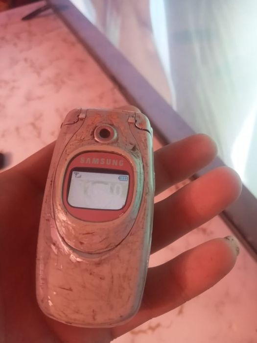 Продам телефон раскладушка