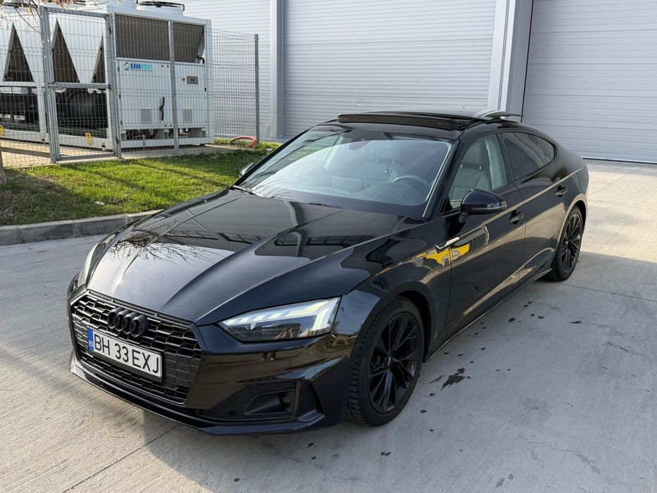 Audi A5 Sportback 30TDI S-tronic/Panoramic/Matrix