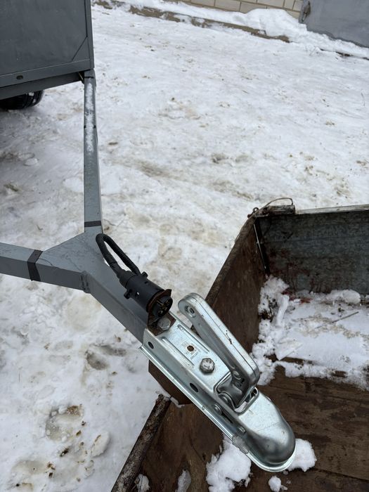 Прицеп легковой