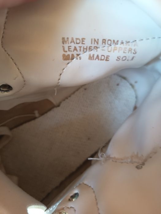 Noi!! Mărimea 43, adidas Rostart,piele ,fabricat la fab Pionierul București,