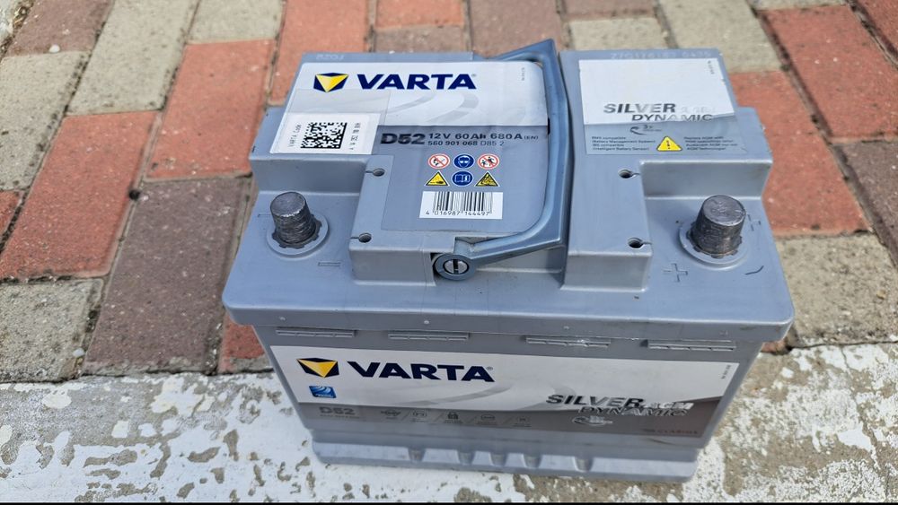 Baterie auto  varta D52 12 V 60 Ah 680A