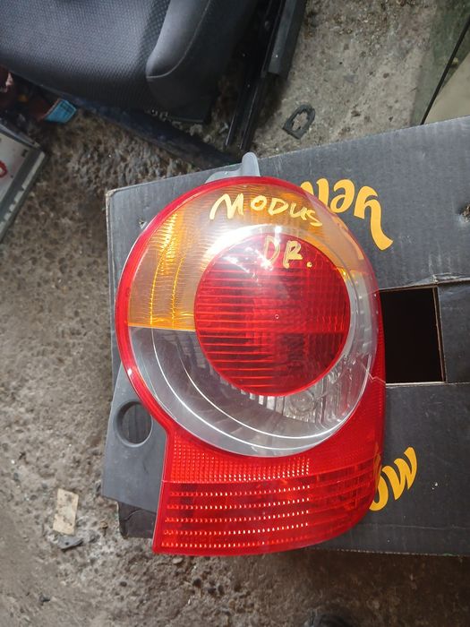 Stop Dreapta Renault Modus din 2005