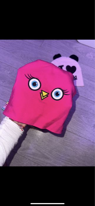 Шапки разные яркие