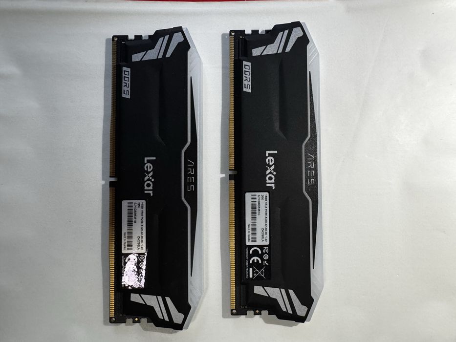 Memorii ram ddr5 Lexar Ares argb 6400 kit 2x 16gb 32gb