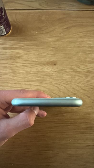 Iphone 11 64GB Minty Green 79% Battery Health