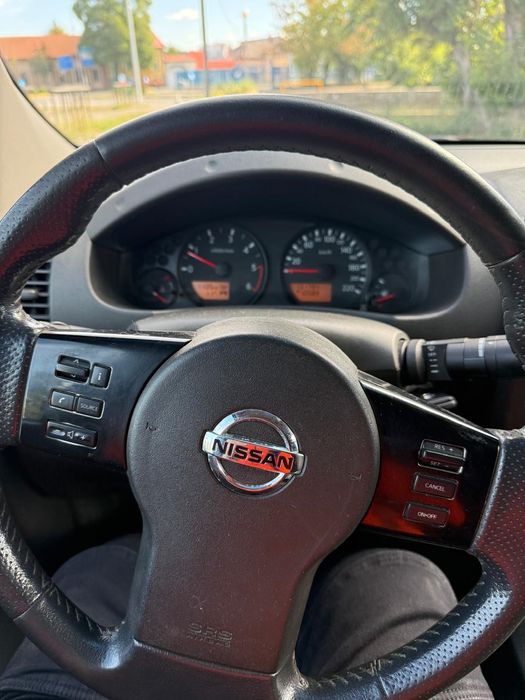 Nissan Navara 2.5 dCi 126 kW –  Unic proprietar – 131.000 km reali