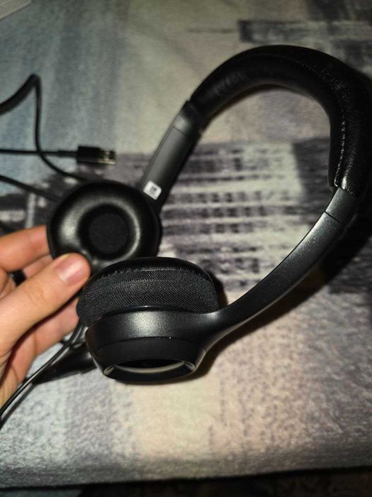 Logitech H390 слушалки