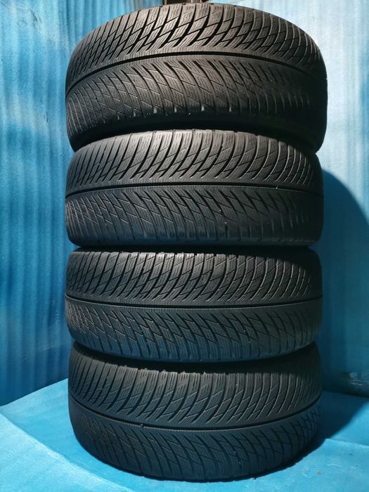 245/45 R19 - michelin m+s 4 bucati