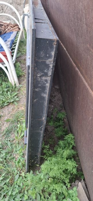 Продам железную дверь