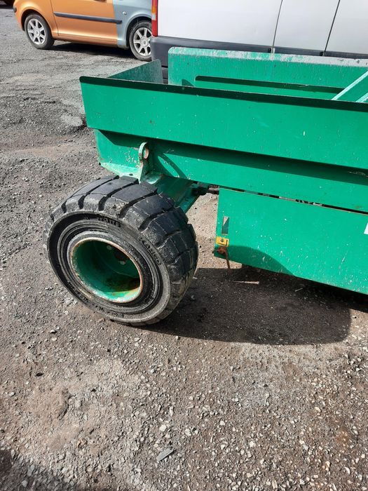 12,2 метра! Продавам и отдавам под наем ножична вишка; Вишка; скеле; п