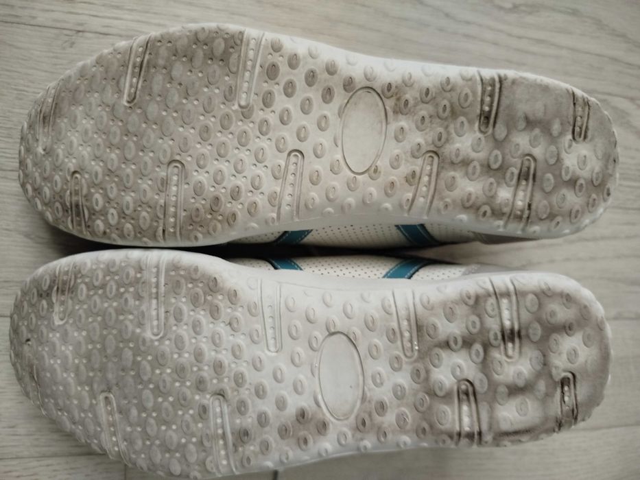 кожаные кеды кроссовки 38 б.у.