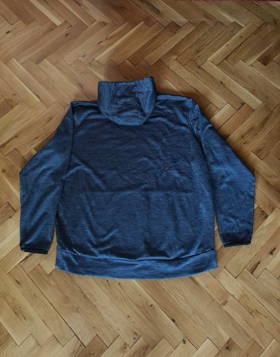 Оригинални мъжки суичъри Under Armour размер L-XL