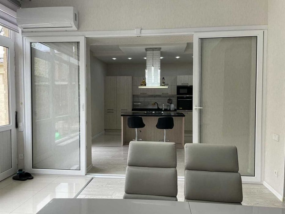 Срочно сдается евродом в яккасарайским районам