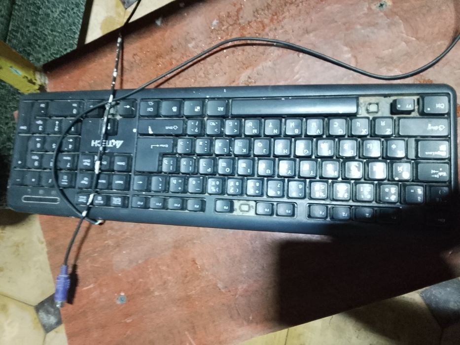 Рабочая катпайды жаксы істит